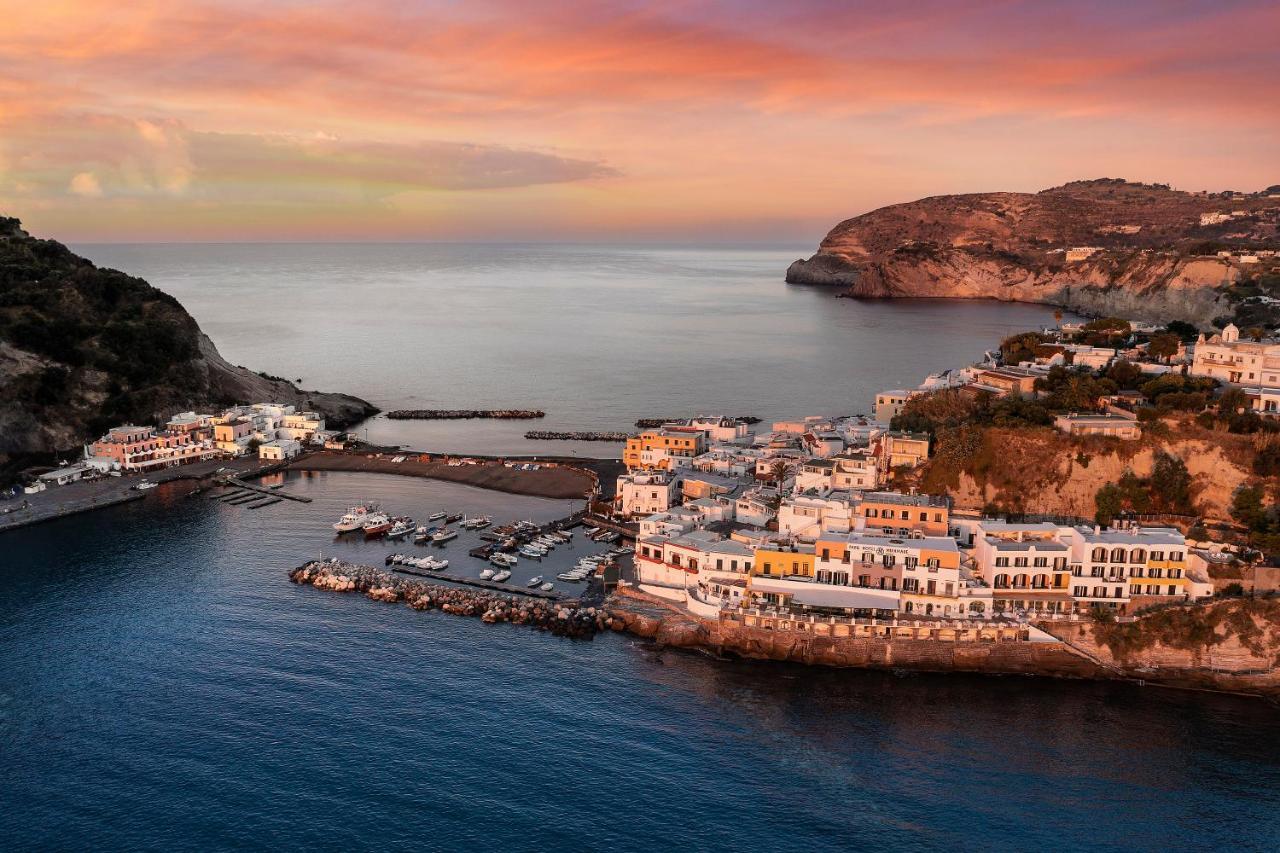 Miramare Sea Resort & Spa Sant'Angelo  Экстерьер фото