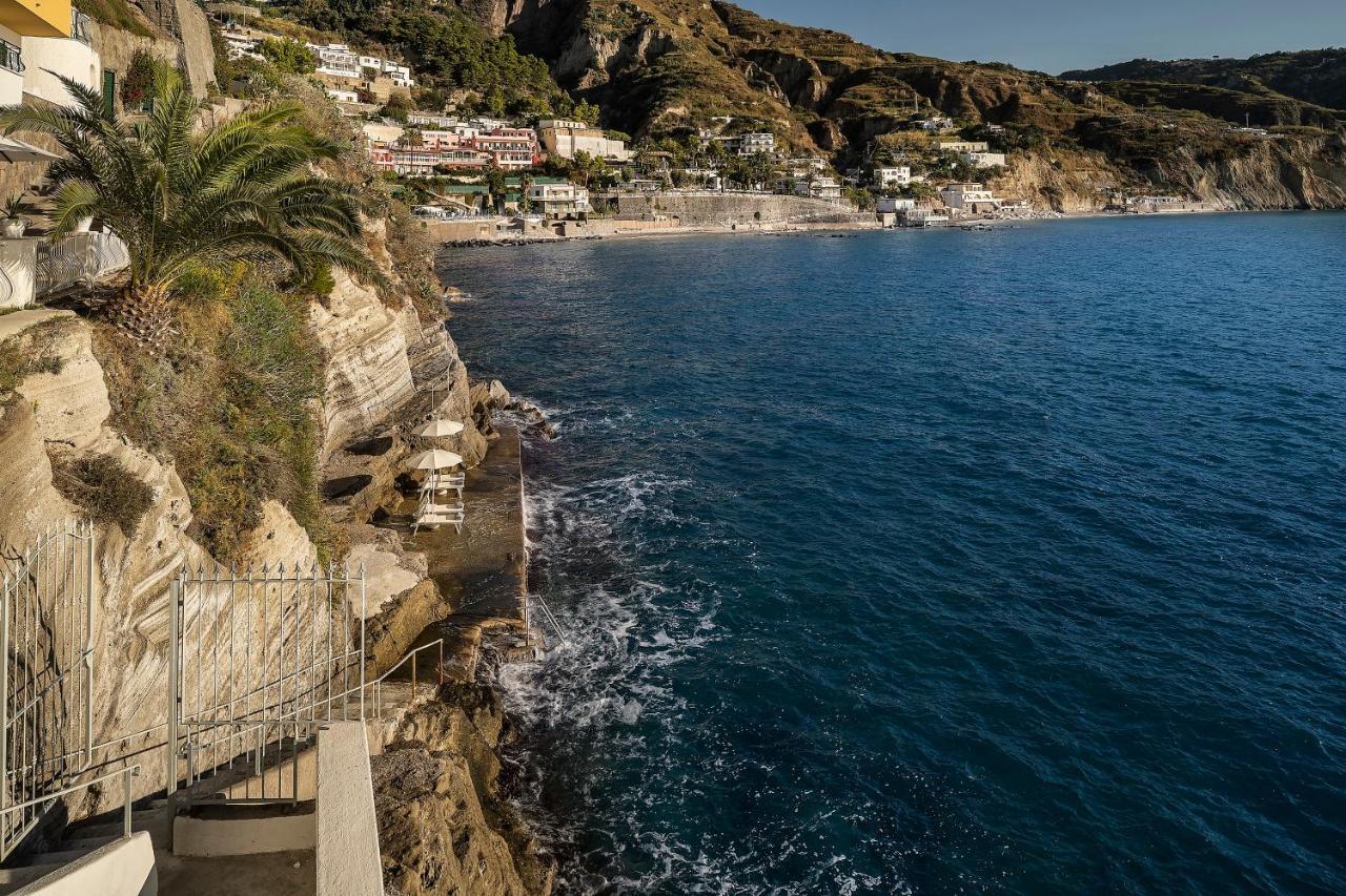 Miramare Sea Resort & Spa Sant'Angelo  Экстерьер фото