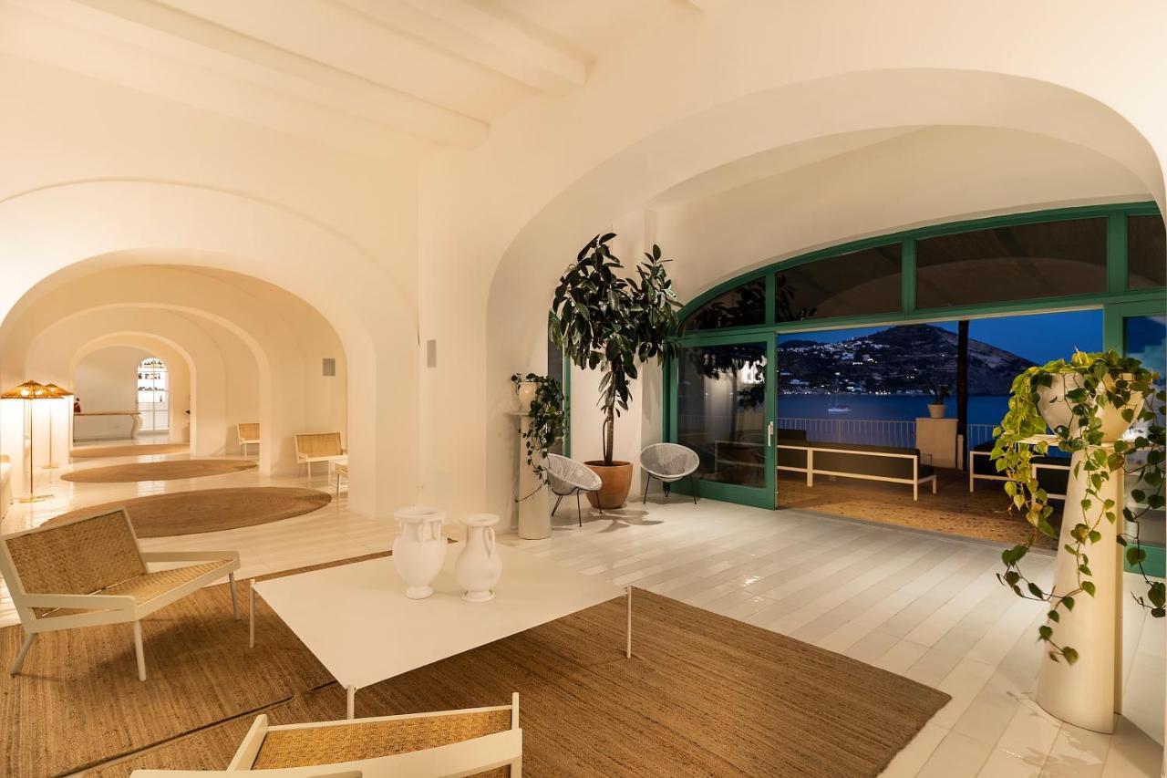 Miramare Sea Resort & Spa Sant'Angelo  Экстерьер фото