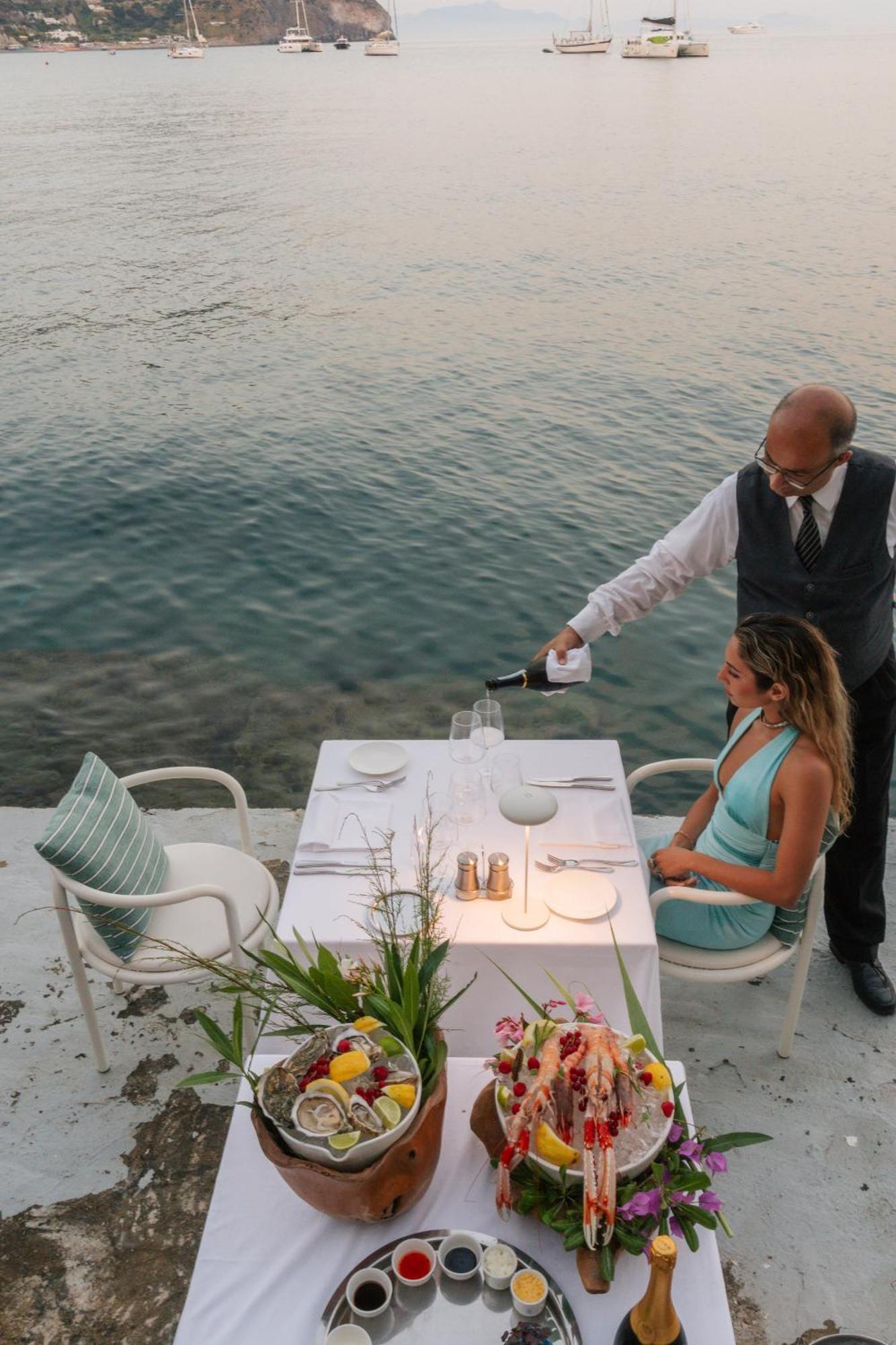 Miramare Sea Resort & Spa Sant'Angelo  Экстерьер фото