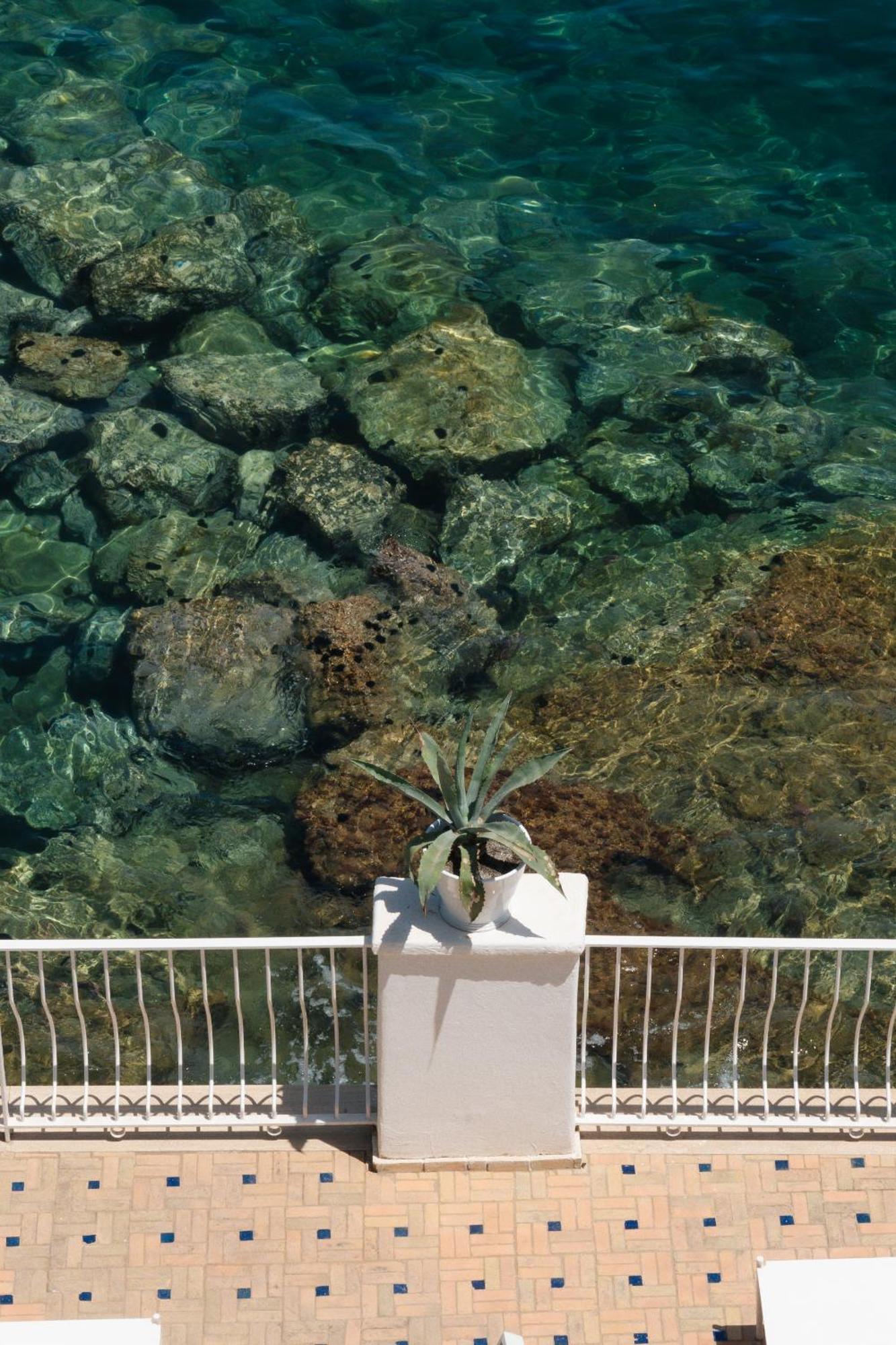 Miramare Sea Resort & Spa Sant'Angelo  Экстерьер фото